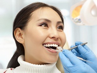 woman getting cavity treatment